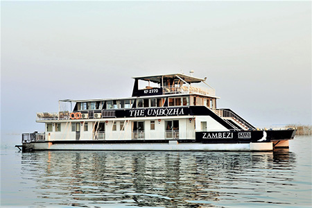 cruise at Kariba (The Zambezi River) Safari Destination 